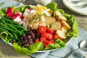 Julia Child's Recipe for Salade Niçoise