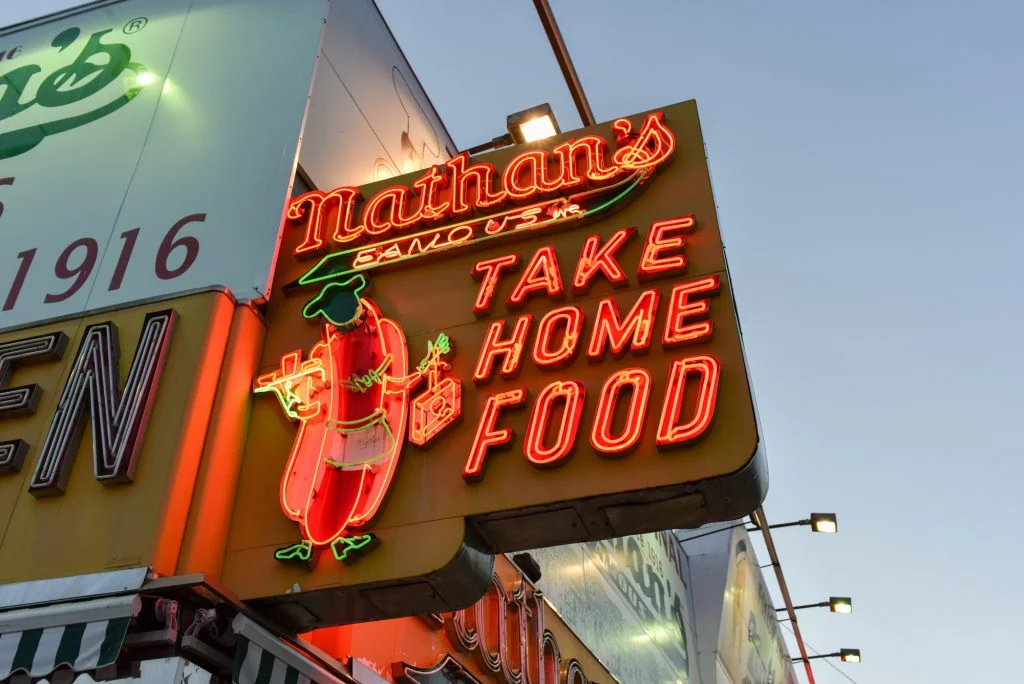 7 Iconic FoodsThat Will Make You Want to Be a New Yorker