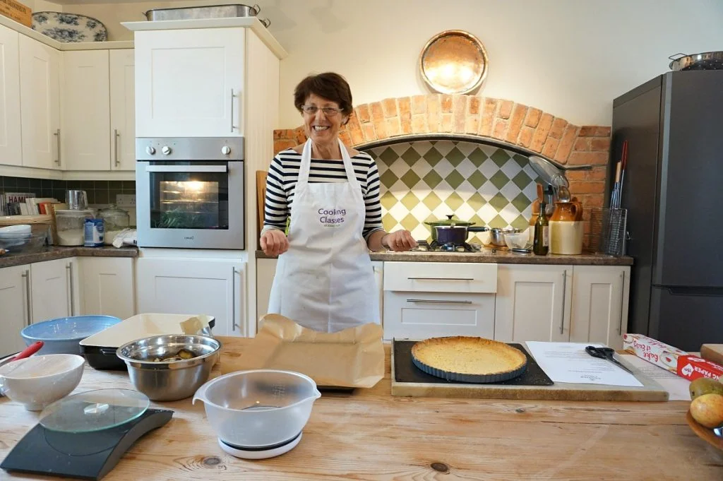 Racinda giving a cooking class in ireland