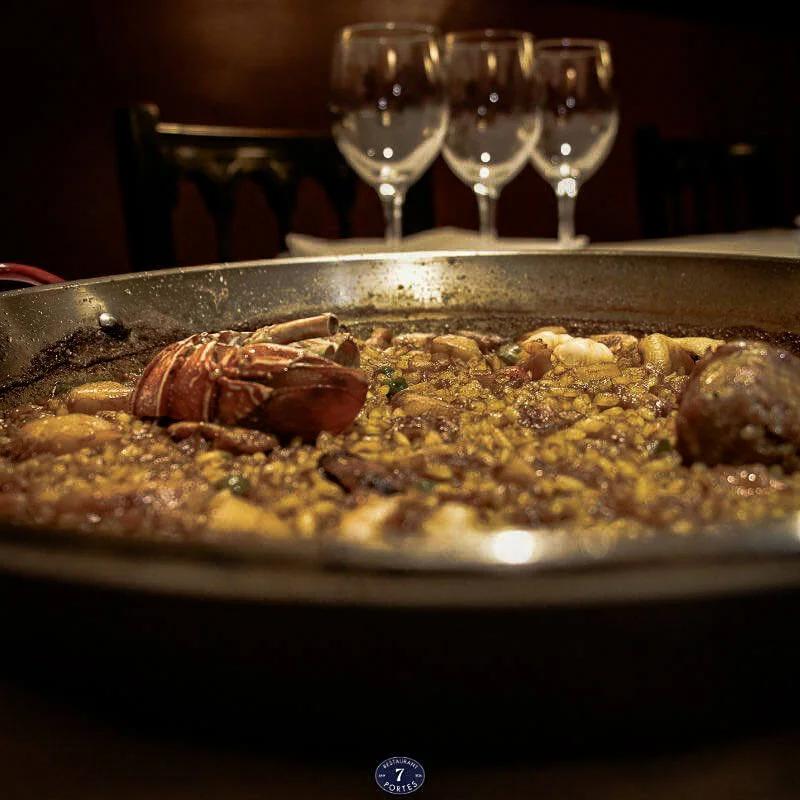 some of the best paella in Barcelona, served at 7portes paella parellada